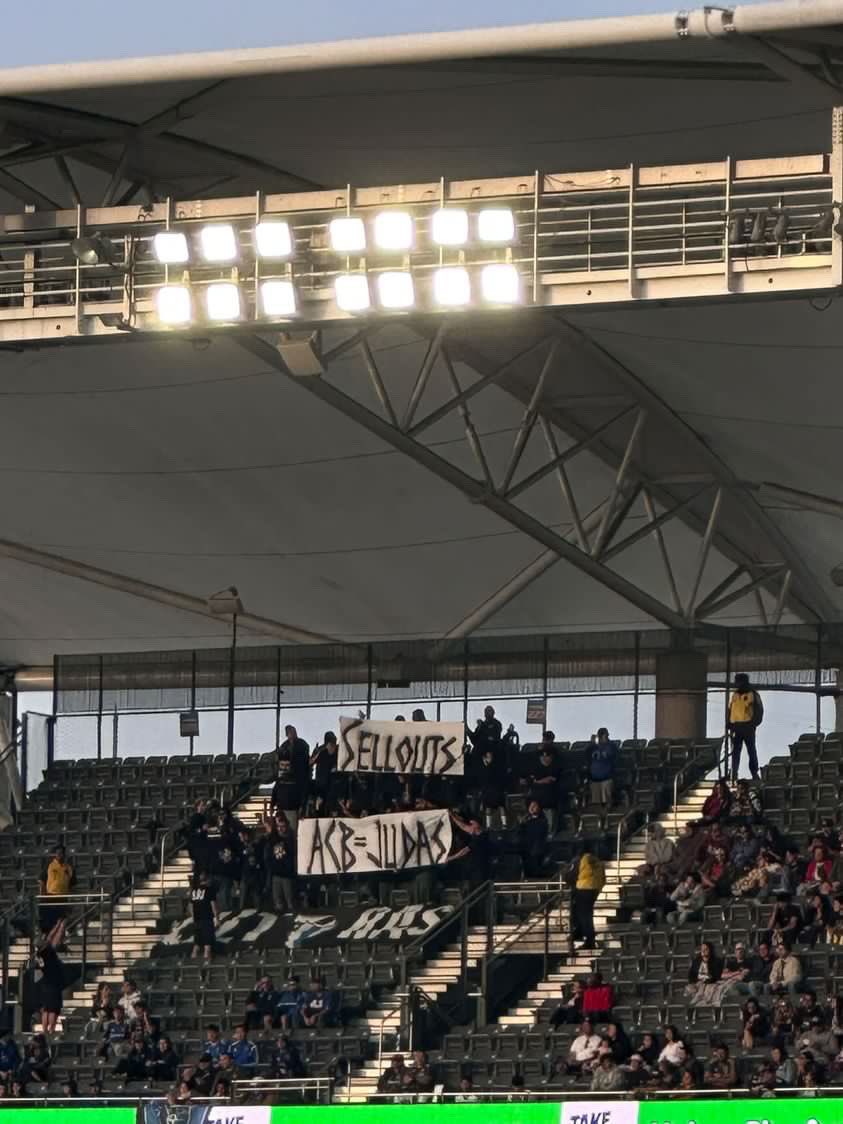 @SanJoseUltras Banner massage in the Cali Clasico 

Sell Outs 
ACB=JUDAS 

#quakes74 #caliclasico #LAGalaxy #sellouts #ultras #ultrasmentality #clasico #awaydays #rivalry