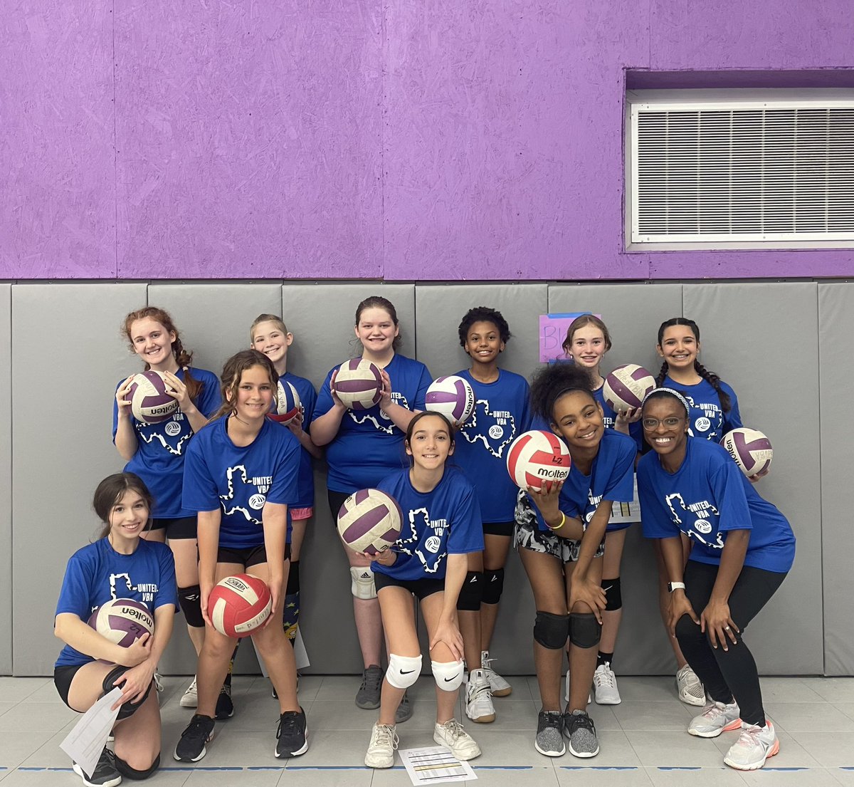 UnitedVba's tweet image. Last but certainly not least, the U ATTACK division! Way to go, ladies!! 🏐💜👏 #unitedvba #youthvb #youthleague #waytogo