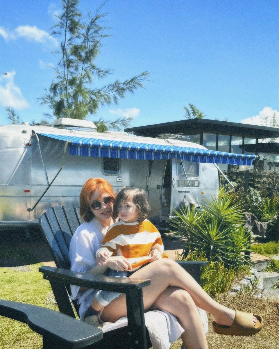 inquirerdotnet's tweet photo. REAL AND FULL OF LOVE 🤍

LOOK: Actress Janella Salvador delights fans with adorable snaps with her son Jude on Mother's Day. | 📸: Salvador/Instagram https://t.co/8xTS7UZ5od