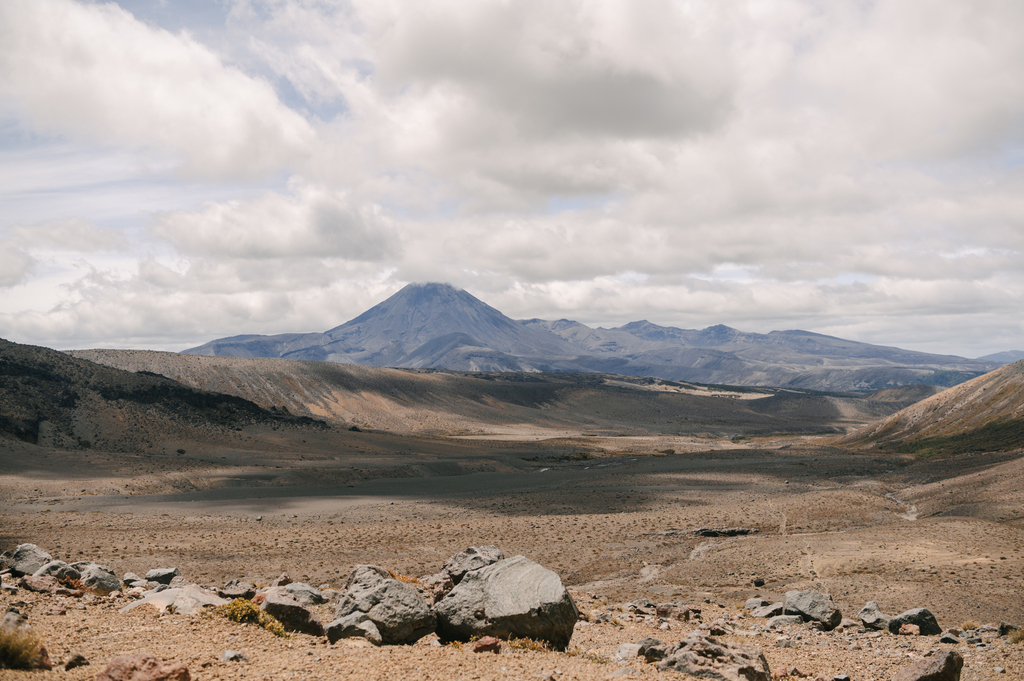 dwnz's tweet photo. Forever chasing those mountain views 👌🗻 Who can take a guess where this is? - https://t.co/HFPsE364ey https://t.co/IQVOR57yFu