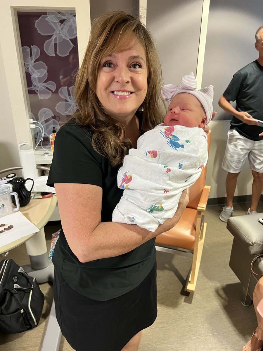 BlakeyB_11's tweet photo. I’d like to wish these two women a Happy Mother’s Day. 
.
.
.
I thank God for the impact my wife and my mom have had on my life. I love you! https://t.co/MWTSn2L0WT