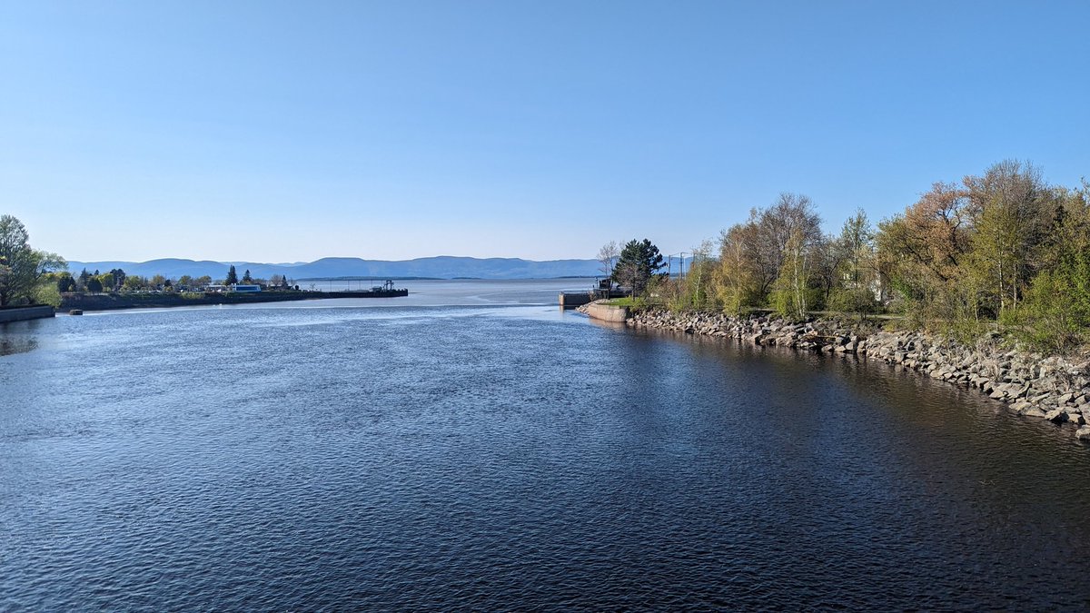 ArsenSenishin's tweet photo. Our trip is going well, we meet many interesting people.  Everyone has their own story and their own path.  We are very passionate about the scenery we see every day https://t.co/EiDMrDvm3H