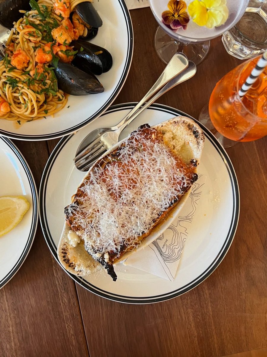 DistanceMagic's tweet image. Thanks to the blessing of Mother's Day
Casting a spell at an Italian restaurant to say goodbye to all the troubles and say hi to all the happiness