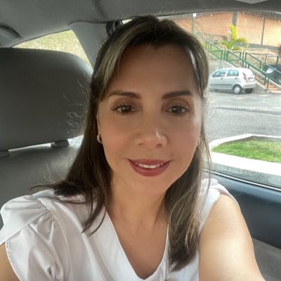 IgnamarGonzalez's tweet photo. #NuevaFotoDePerfil https://t.co/XXRFWv58Yo