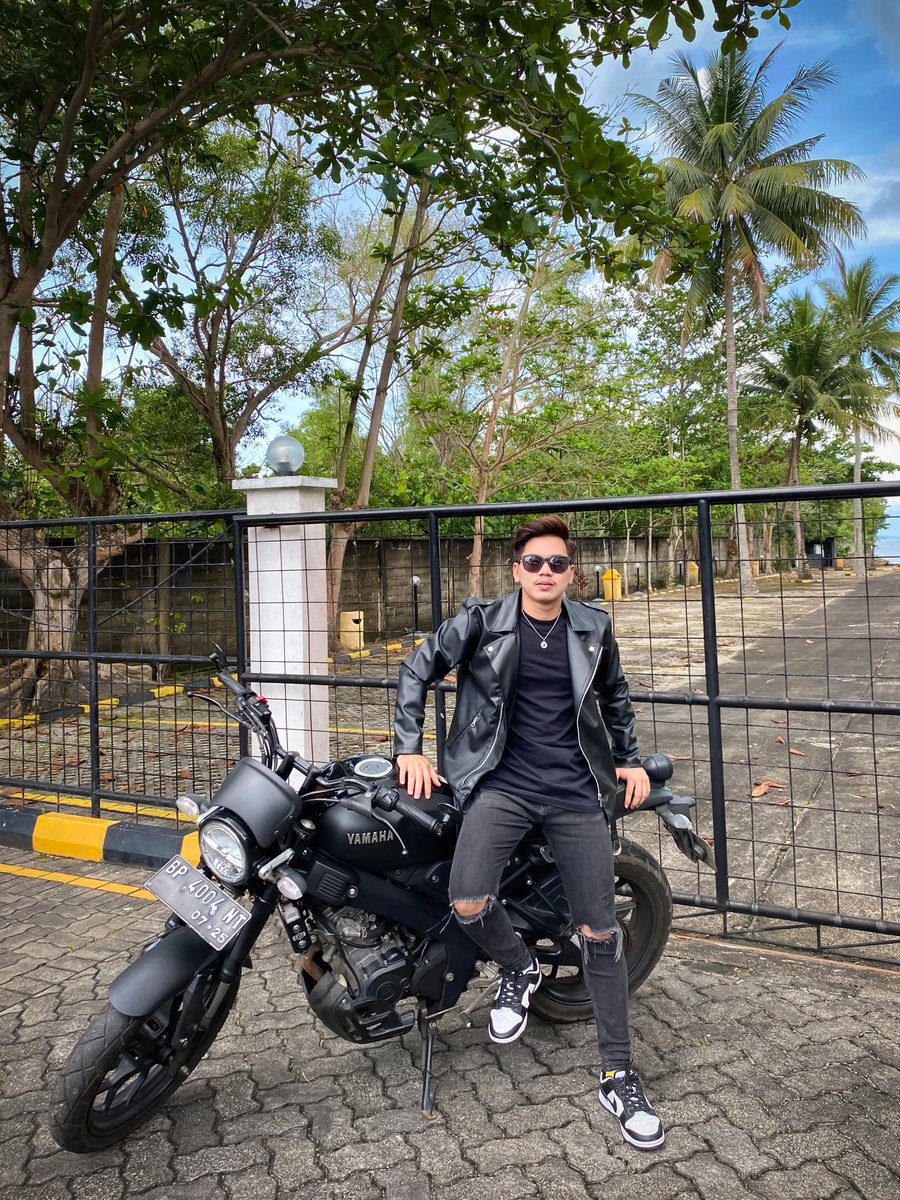 ronyydmd's tweet photo. Motoran yu ay.. https://t.co/FYF7dM3itQ