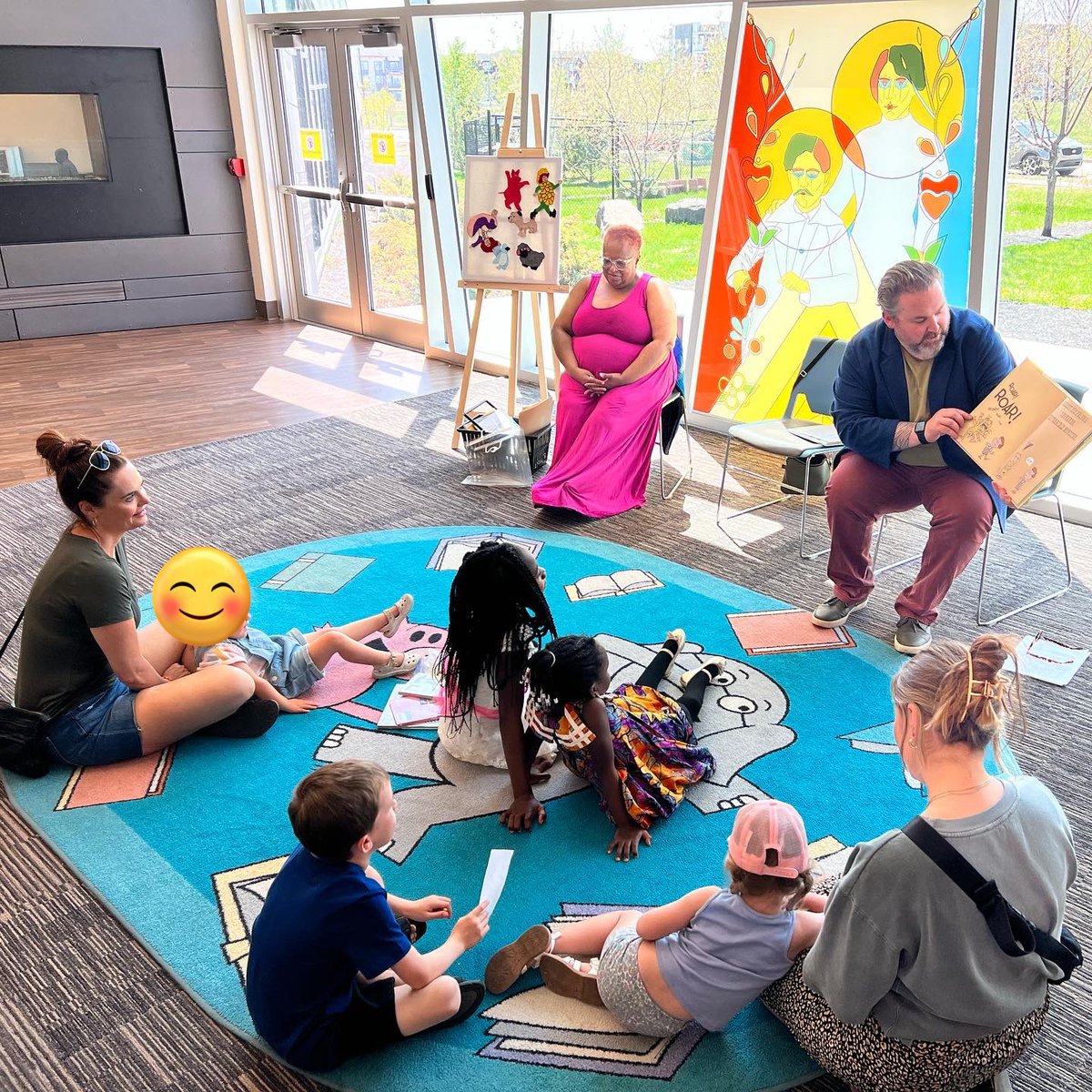 In advance of @manualcinema’s visit to Calgary with their magical production of “Leonardo the Terrible Monster”, members of the @yycARTS team traveled to @calgarylibrary locations across the city to read Mo Willems’ beautiful book! @yycARTSed
