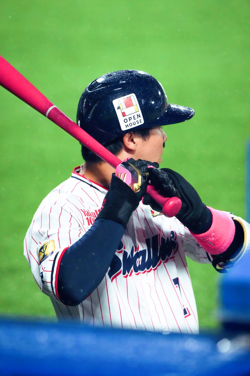 erichipa911's tweet photo. ピンク×山田哲人さん🌸

2023.05.14
#山田哲人
#swallows https://t.co/qzBMYGqoz4
