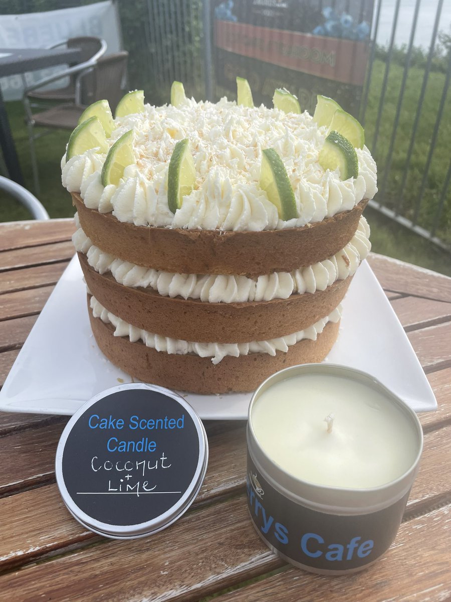 RT @Blueberrys_cafe: Look at this delicious Coconut and Lime cake 😋 You can take home the matching candle to remind you of your favourite cake flavour! 

#favouriteflavours😍 #blueberryscafe #homemade #cake #iow #favouriteflavour #cakesofinstagram #li…