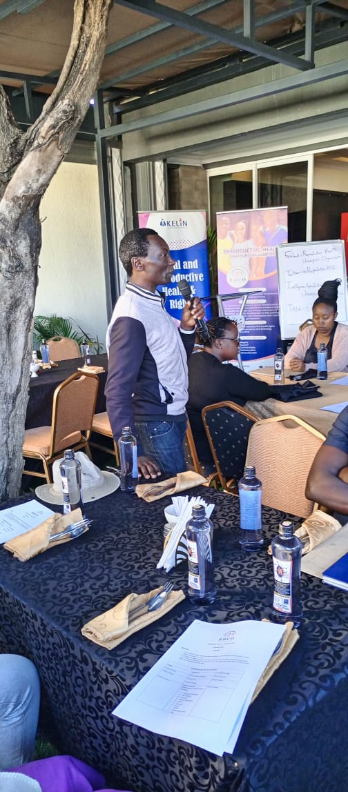 ReproductiveH15's tweet photo. May this International Day of Families serve as a reminder to value and celebrate the differences among family members and the similarities. 
@KELINKenya ,@LunaloMartin1 @WairimuMungai20 ,@OCTRE_RC 
#Redifiningfamilies 
#leavingnoonebehind https://t.co/bqxRzg8WQi