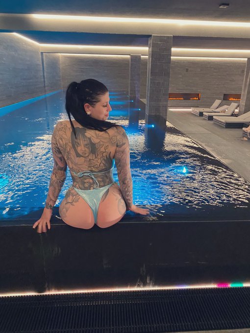 Guten Morgen 💦🌊   https://t.co/kcgS4e23an 🚀🥵 https://t.co/MSp1FHfQIN<a href="/tag/latex"class="tags"><span>#latex</span></a><a href="/tag/happyweekend"class="tags"><span>#happyweekend</span></a><a href="/tag/retweeet"class="tags"><span>#retweeet</span></a>