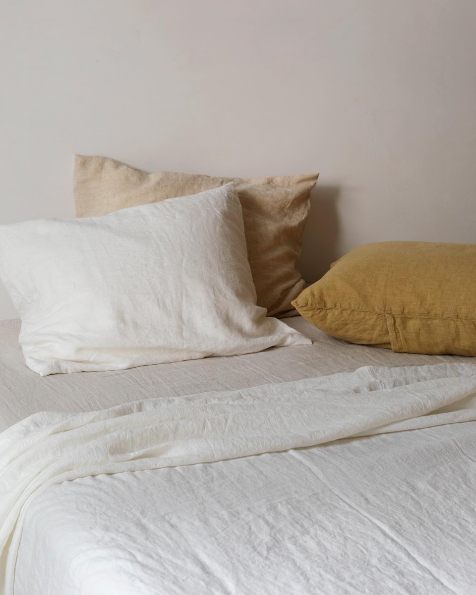 Soft spring feeling with warm white linen bedding mixed with honey and wheat. Shop the pure linen collection at bymolle.com