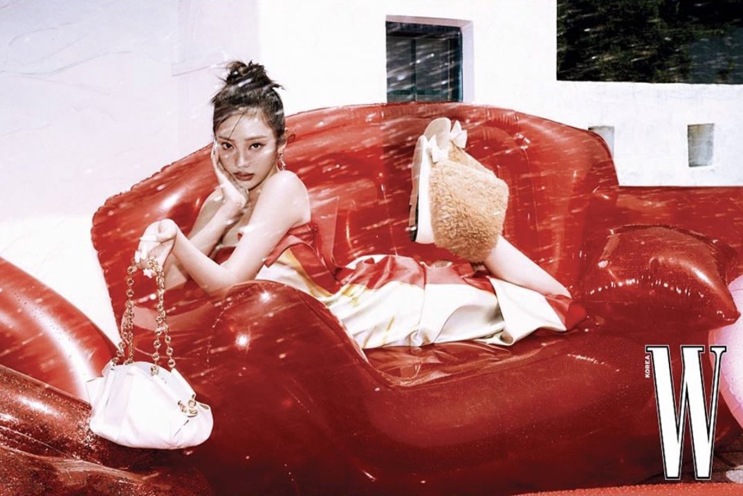 aespabbl's tweet photo. aespa for W Korea Volume. 6 [2023] https://t.co/zUC6PEceXa