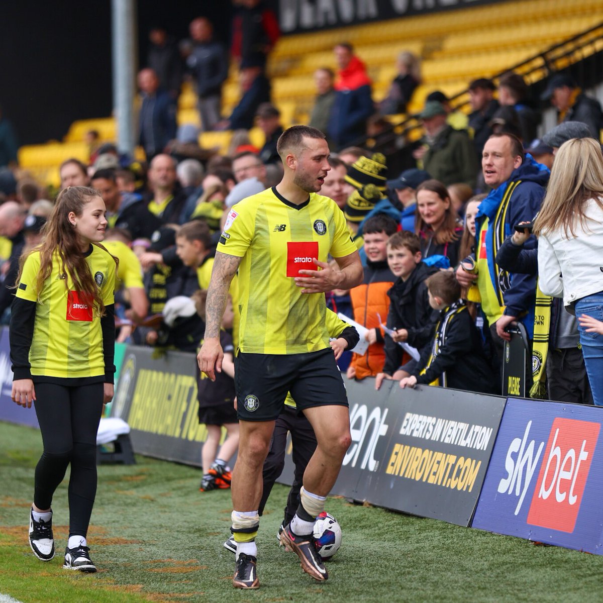 Happy birthday to defender Joe Mattock 🥳

#ProudToBeTown