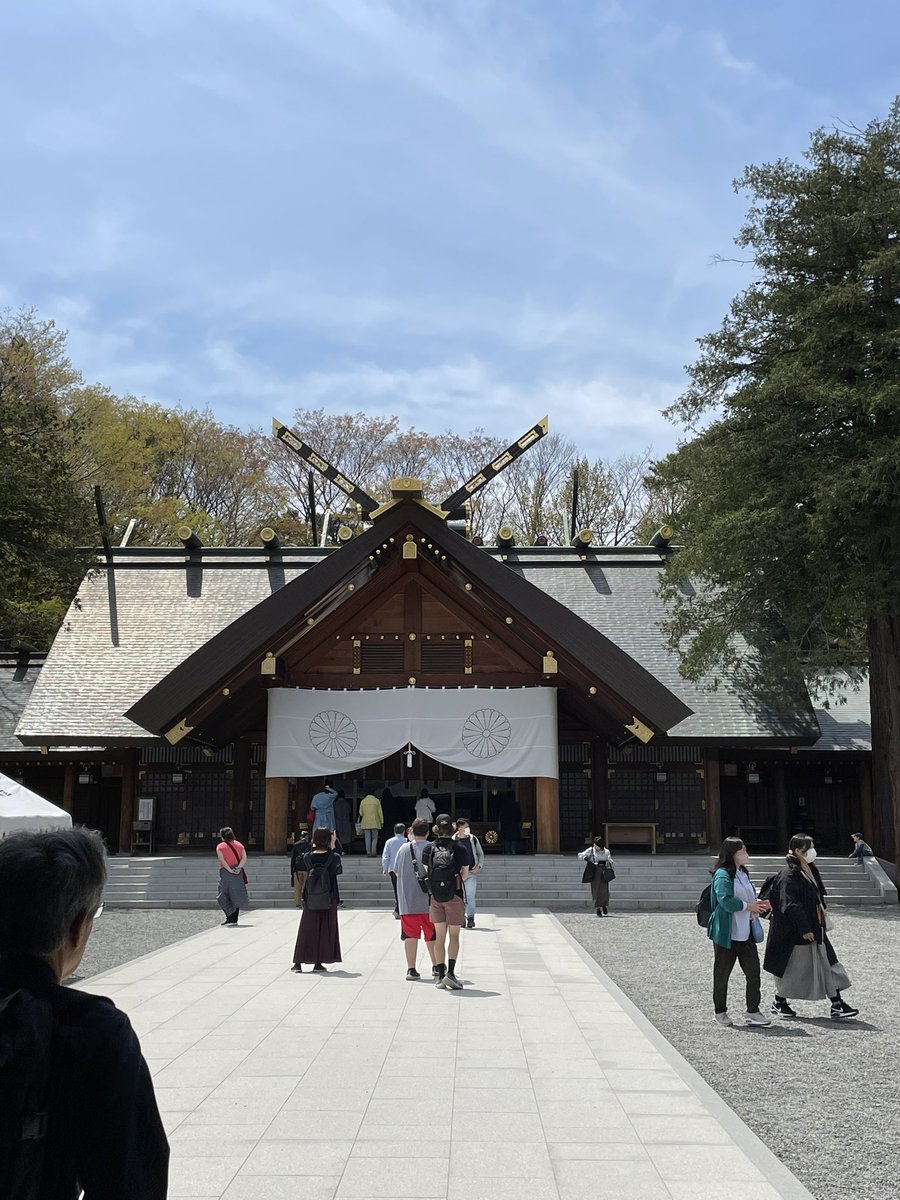 RJStimps's tweet photo. Still loving that Japan life. #prayforjapan https://t.co/QMI2kKWl1a
