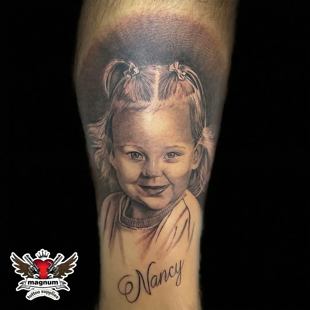MagnumTattoo's tweet photo. Nice little girl portrait by Amy Ellis done using #magnumtattoosupplies π€
.
.
#tattoo #tattooist #tattooartist #worldfamousink #art #artist #tattoos #tattoosleeve #femaletattooartist #portrait #portraittattoo #tattoolife #artdriven
Instagram: amy_ellistattoos ππ» https://t.co/98i7r7ROA5