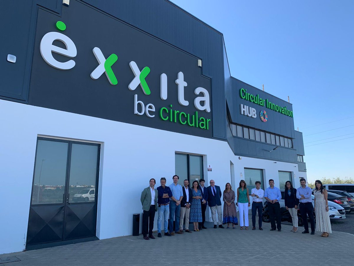 Éxxita Be Circular tweet media