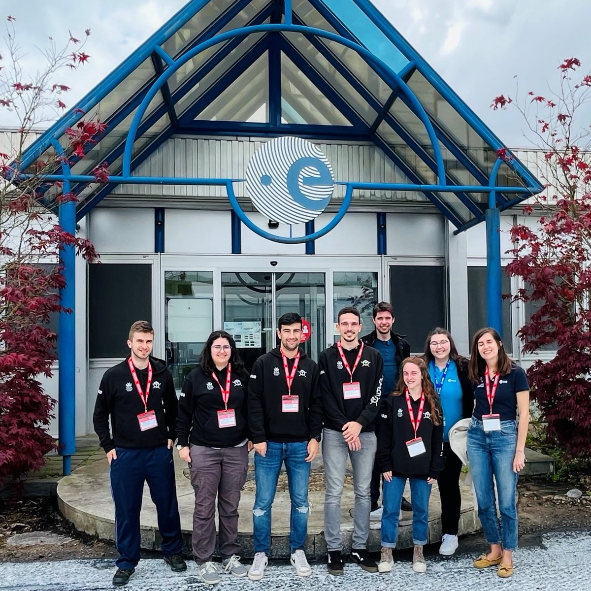 ESA__Education's tweet photo. Cadiz Crew brings the heat! 🌡️  The @UCAnFly_ES #student team from the University of Cadiz, Spain, just aced their payload vibrations and thermal-vacuum tests as part of ESA Academy's Fly Your #Satellite! Programme. Well done! 👏  https://t.co/3IavY2iGJl https://t.co/EBDOHOU1rJ