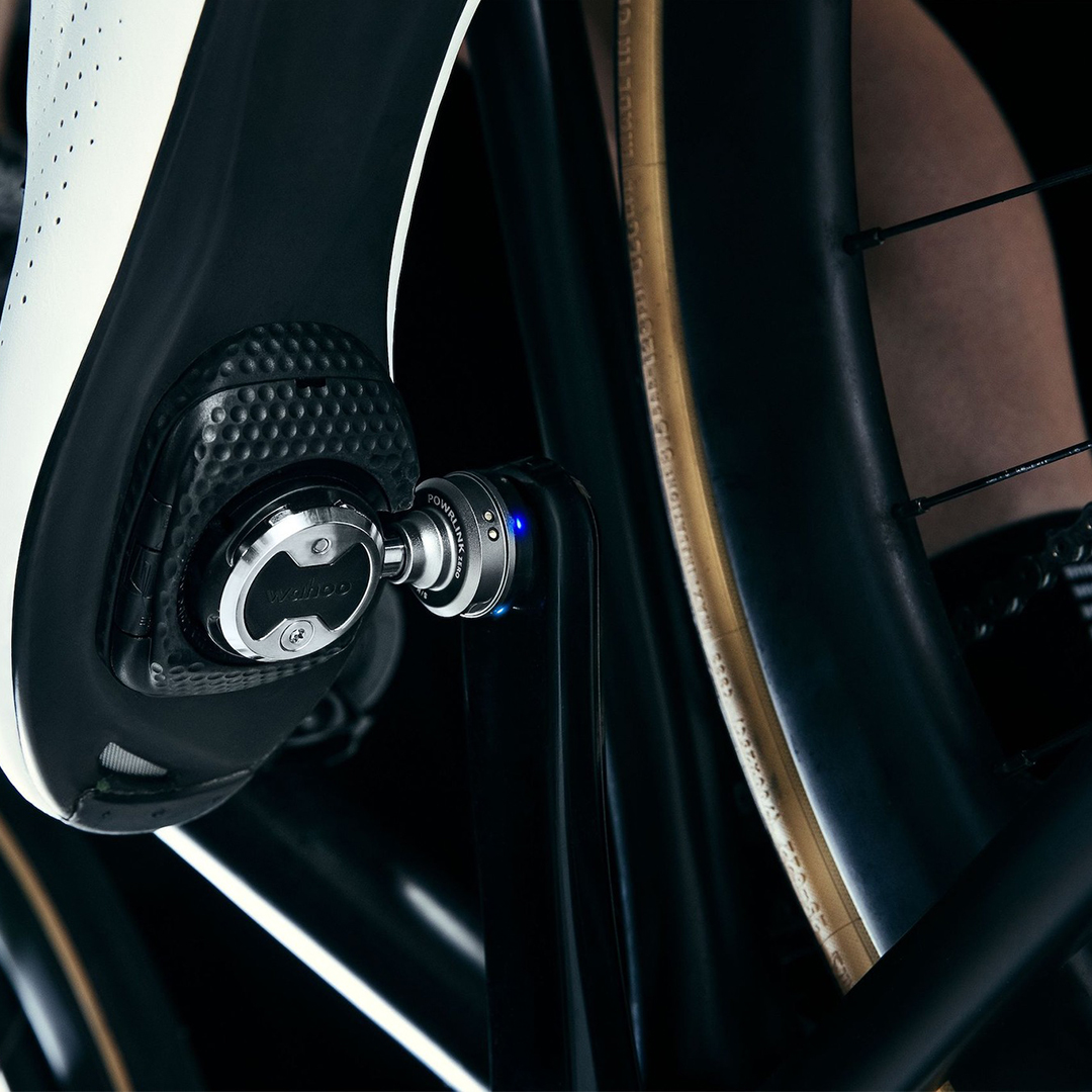 CyclesDubai's tweet image. Rollin&apos; into indoor training season with the Wahoo KICKR ROLLR 🚴‍♀️🚴‍♂️

Get the natural ride feel of outdoor cycling while staying indoors with the dual-roller design. Say goodbye to tire slips and hello to a smooth ride all summer long. #RollIntoSummer - rcdxb.com/products/kickr…