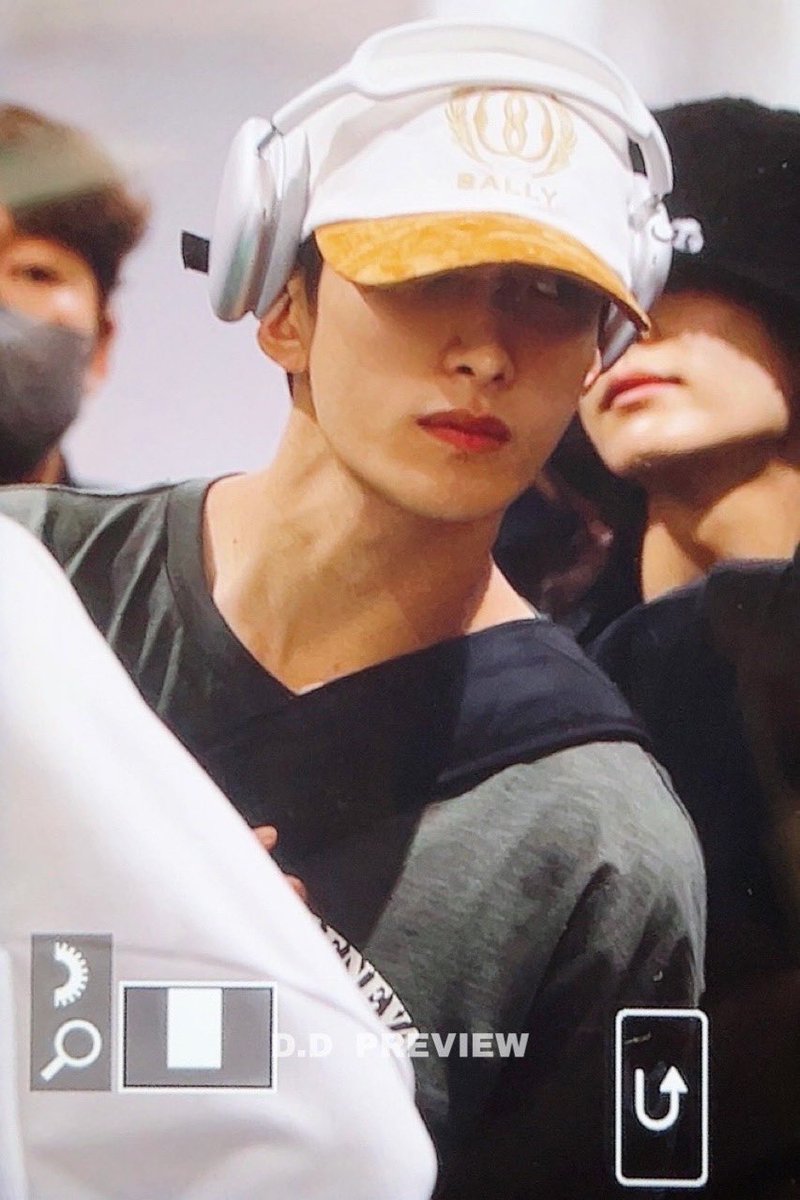 230515 

#세븐틴 #SEVENTEEN #도겸 #DOKYEOM