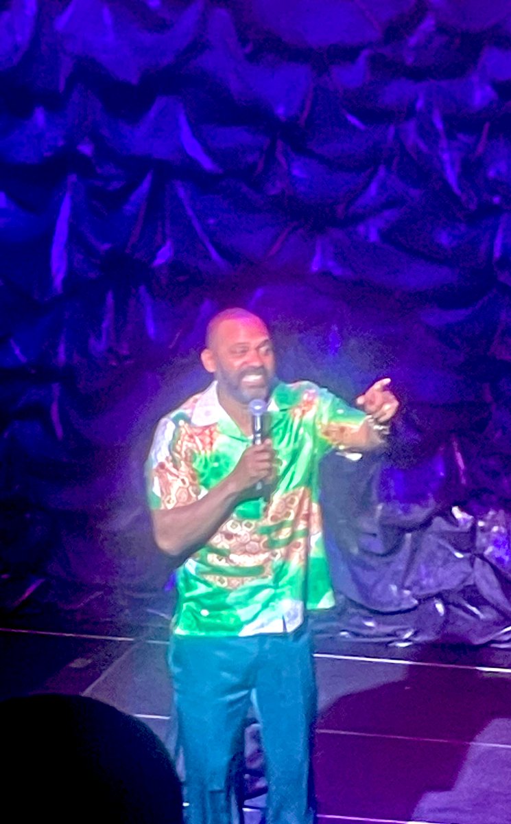 My first time seeing Mike Epps 🤩🎬✨ #SOAW2023 #HappyMothersDay #ATL #ComedyShow #Actor #Comedian #Atlanta #FreeTickets🎤