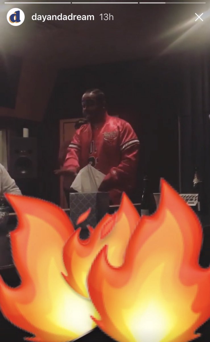 Vonzilla's tweet image. You n*ggas speak of #TheBlogEra?