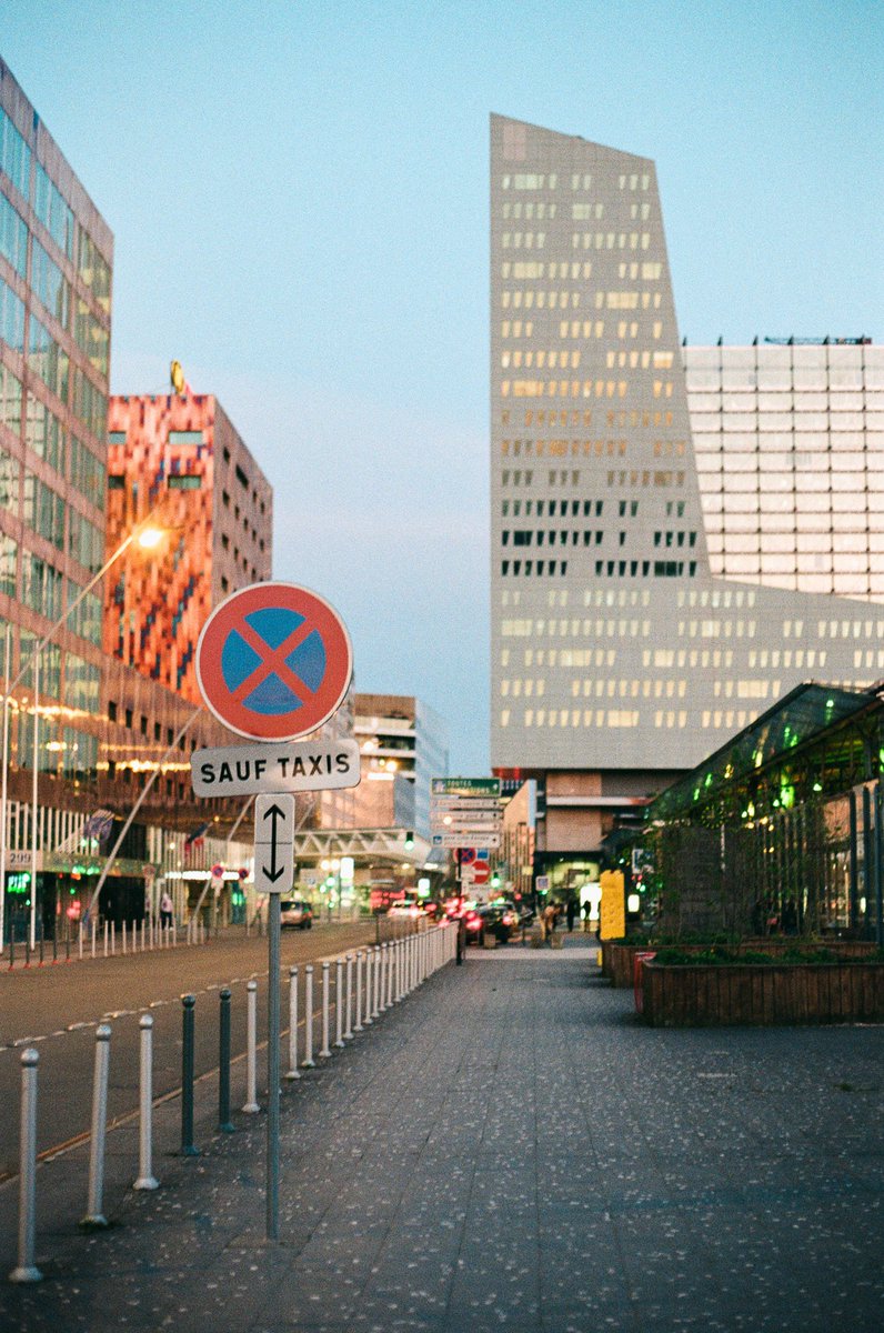 javi bolea (@boyinsleep) on Twitter photo 