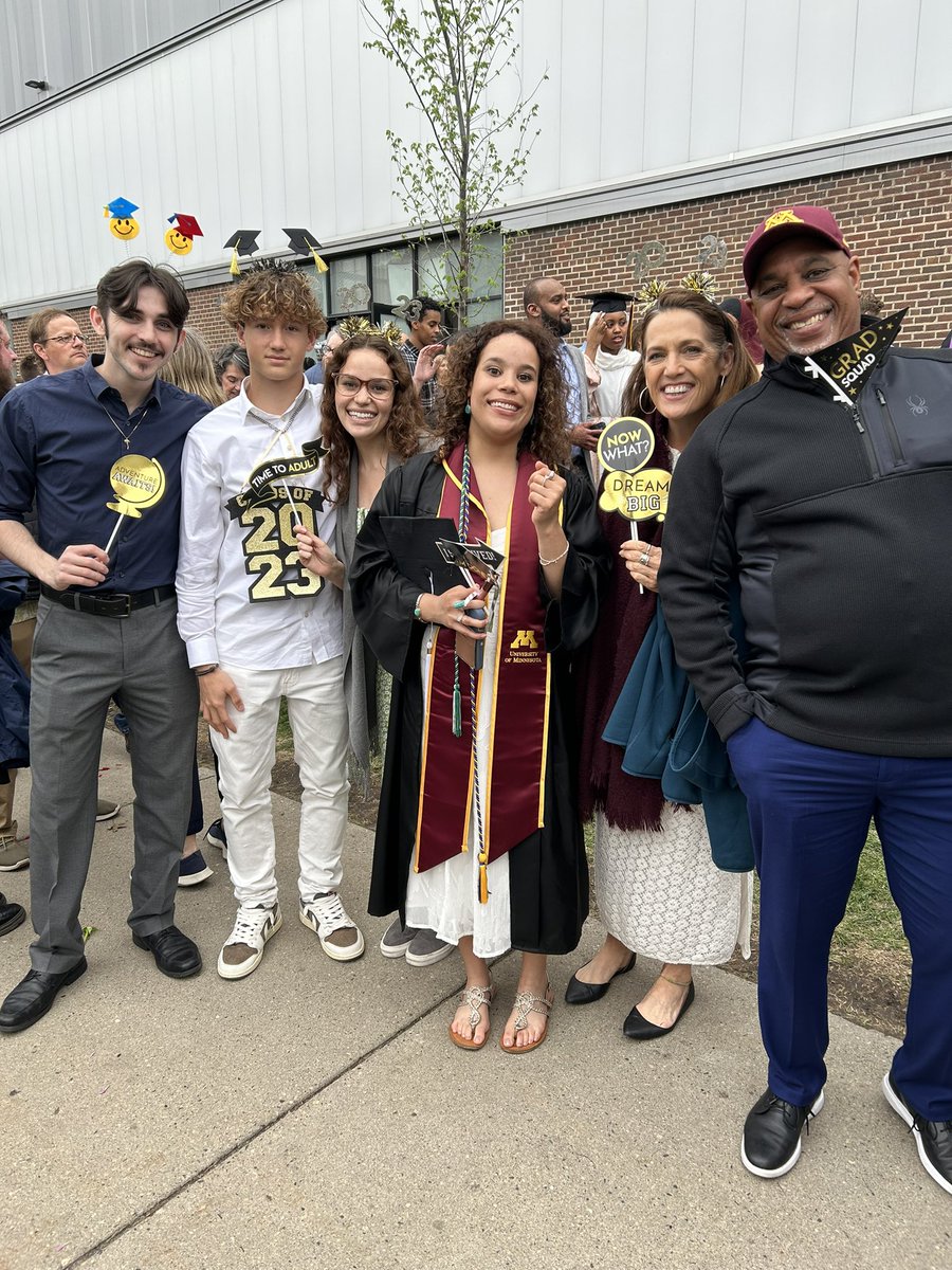 Karen Shaw 🟧☮️ tweet media