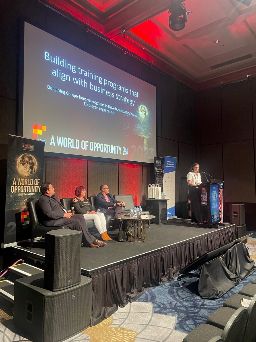 Chatting in a panel session about building training programs that alight with business strategy with Jan Timms, Peter Fiasco, Tracey Cooper and Raj Chandiok. How do you design an effective training program? 

#business #strategy #Training