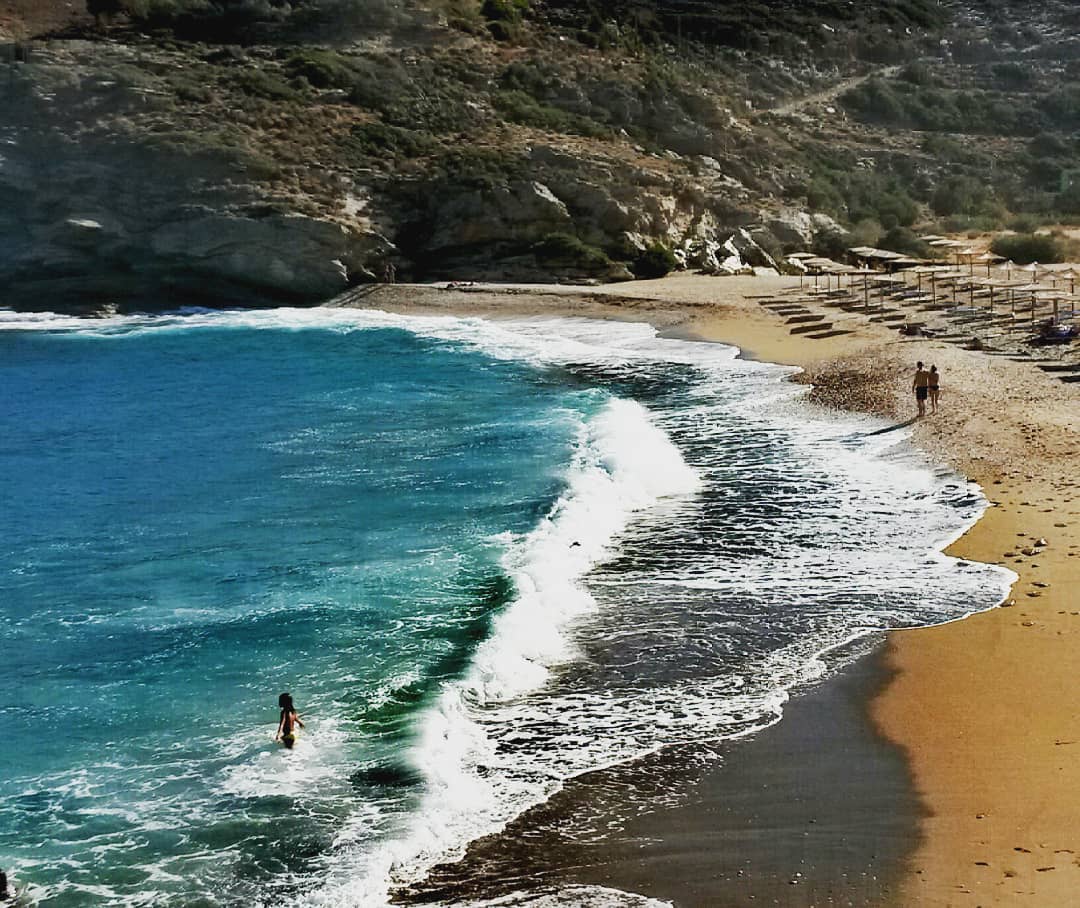 White and blue, the colors of the Aegean Sea… on #Andros #Island!

andros.gr

📷: Mitsi (instagram.com/mitsi_z)

#visitandrosisland #visitandros #andros #androsisland #cyclades #visitgreece #greece #weddings #Monastery #villages #hiking #watersports #beaches