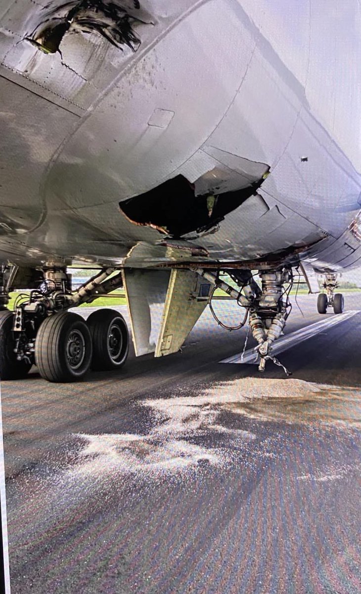 Capt. Kang'aru Karimi on Twitter "Cargolux B747400F incident at Luxembourg airport. The