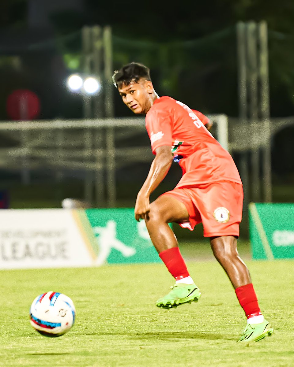 RFYouthSports's tweet photo. ๐ธ #AboutLastNight when @bengalurufc retained their #RFDL! ๐
@ril_foundation | #RelianceFoundationDevelopmentLeague #RFSports #LetsPlay #BFCSDFC https://t.co/Tal5h48fkD