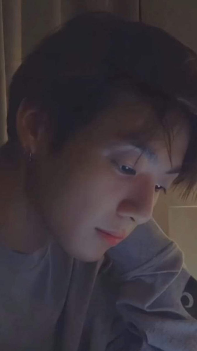 SDuthika's tweet photo. #ProtectJungkook 
Immediately take actions @BIGHIT_MUSIC and protect Jungkook. @HYBEOFFICIALtwt
@bts_bighit 
HYBE PROTECT YOUR ARTIST
LEAVE JUNGKOOK ALONE
TAKE ACTION IMMEDIATELY https://t.co/SNjp5M4l5l