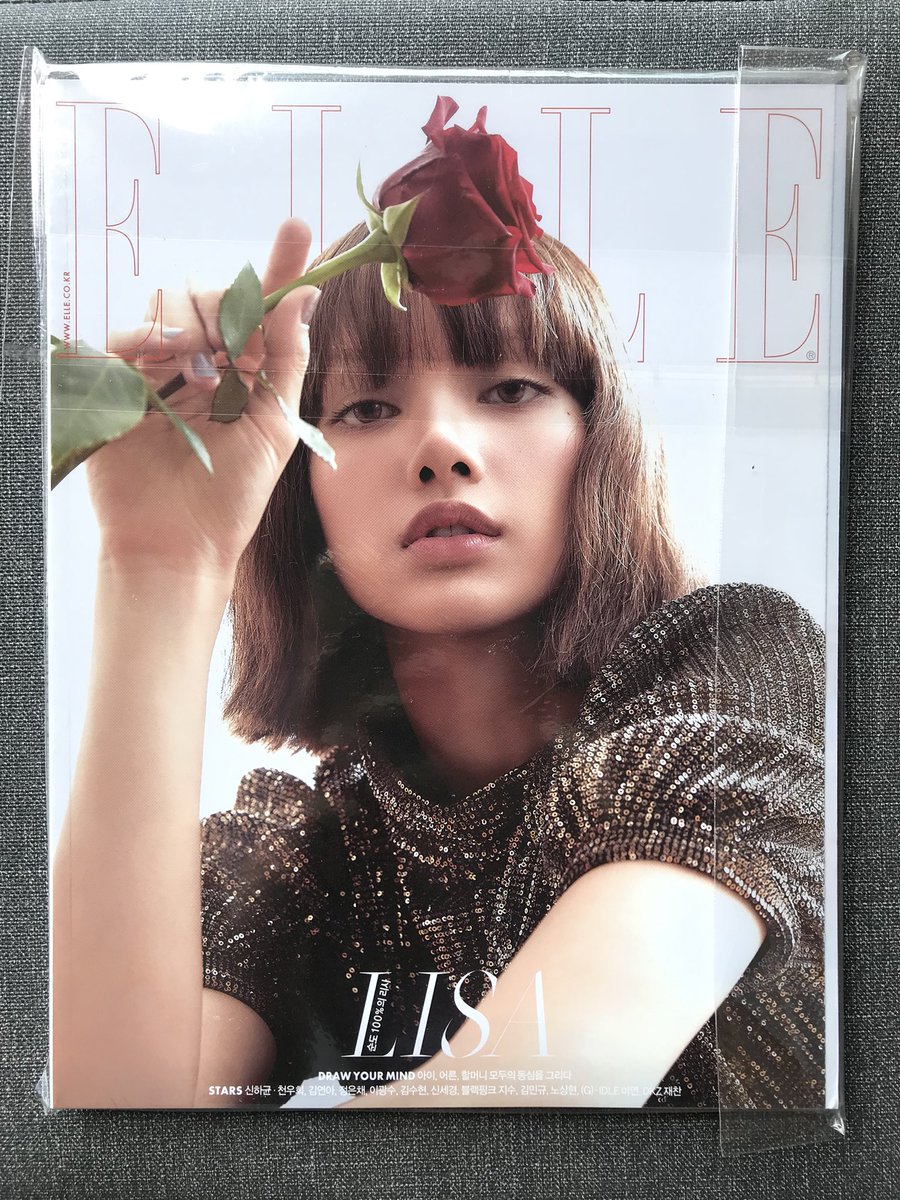 town_k2ph's tweet photo. PAYDAY SALE❕#K2PH_ONHAND

ELLE 2022 MAGAZINE: LISA COVER (2 pcs. Available) ✨

Php. 750 ea + LSF

- ON HAND
- Sale Until 05/30/23
DOP: PAYO until 3 days reservation

Reply “Mine” or DM us to order~ 🛒 https://t.co/a8joKT6GPb