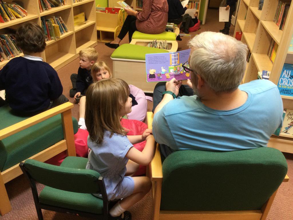 🦉Barn Owl Class had a brilliant visit to Branston Community Library <a href="/BranstonCA/">BranstonCA</a> last week. So many new books to explore and enjoy. #readingforpleasure #LincolnshireReadingPledge <a href="/BookBranston/">BranstonBookWorms</a> <a href="/WSHEnglishHub/">Witham St Hughs English Hub</a>