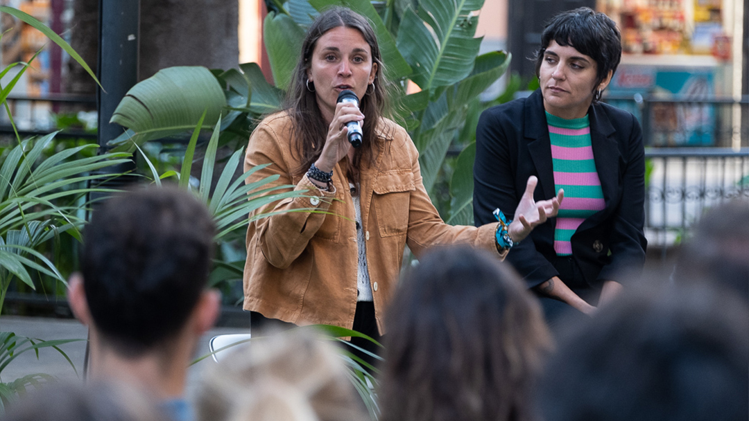 El pasado viernes estuvimos en un evento muy interesante realizado en San Cristobal de la Laguna, para concienciar, sensibilizar y promover un plan de integración, convivencia y acogida digna de las personas migrantes.
