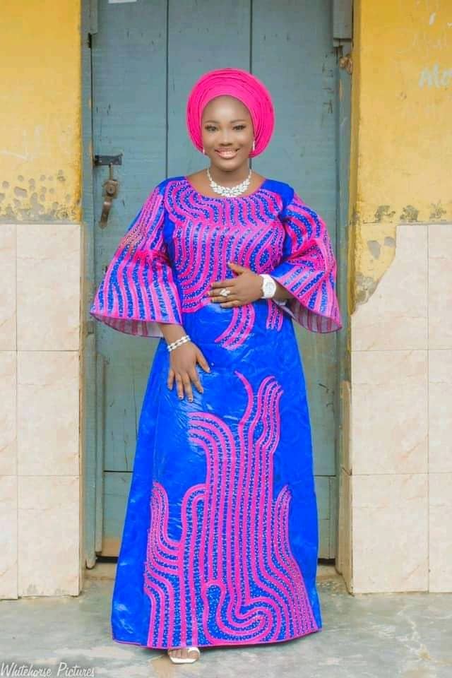 KwaraOre's tweet photo. Visit Ola iya fashion outlets store today @74 Sakamo street beside police Post Ilorin Kwara State. https://t.co/JGFLstKq7d