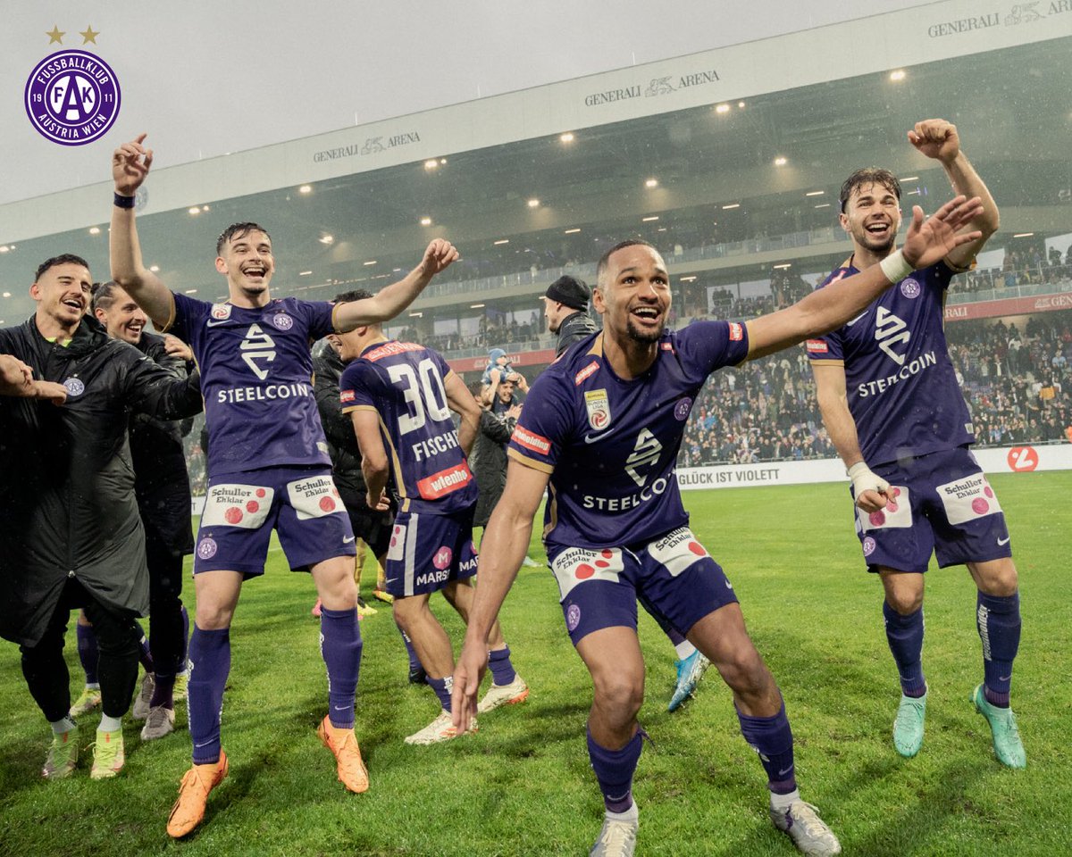 Guten Morgen, ihr Derbysieger! 🤩💜

#faklive #FAK 
📸 @mrshaked