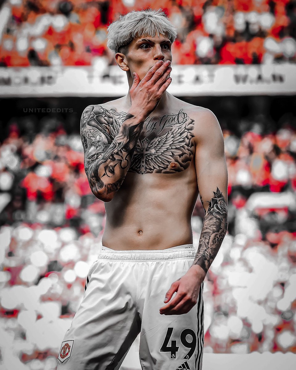 Iraola_Era's tweet photo. New to Football Twitter. Man United fan and will follow everyone back! Likes and RTs appreciated! https://t.co/9NXSq3Uo7j