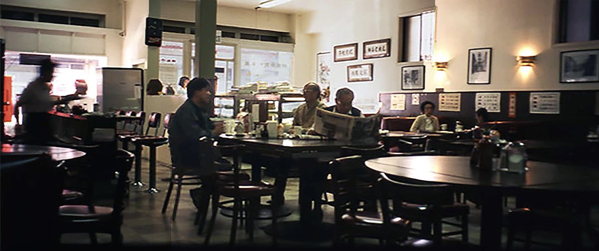 WGUISFCT's tweet photo. Sun Wah Kue restaurant... probably in the 80's https://t.co/kdGnD5Bs5r