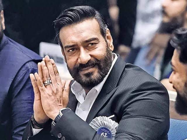 RealAjayDevgn's tweet photo. Super Star #AjayDevgn's Film schedule for this and Next Year !

- #Maidaan (Sport Drama)
- #AuronMeinKahaDumTha (Romantic Thriller)
- #VikashBehel's Next (Supernatural Thriller) 
- #AbhishekKapur's next (Fantasy Action)
- #SinghamAgain (Action Entertainer)
@ajaydevgn https://t.co/NPknpcClwh