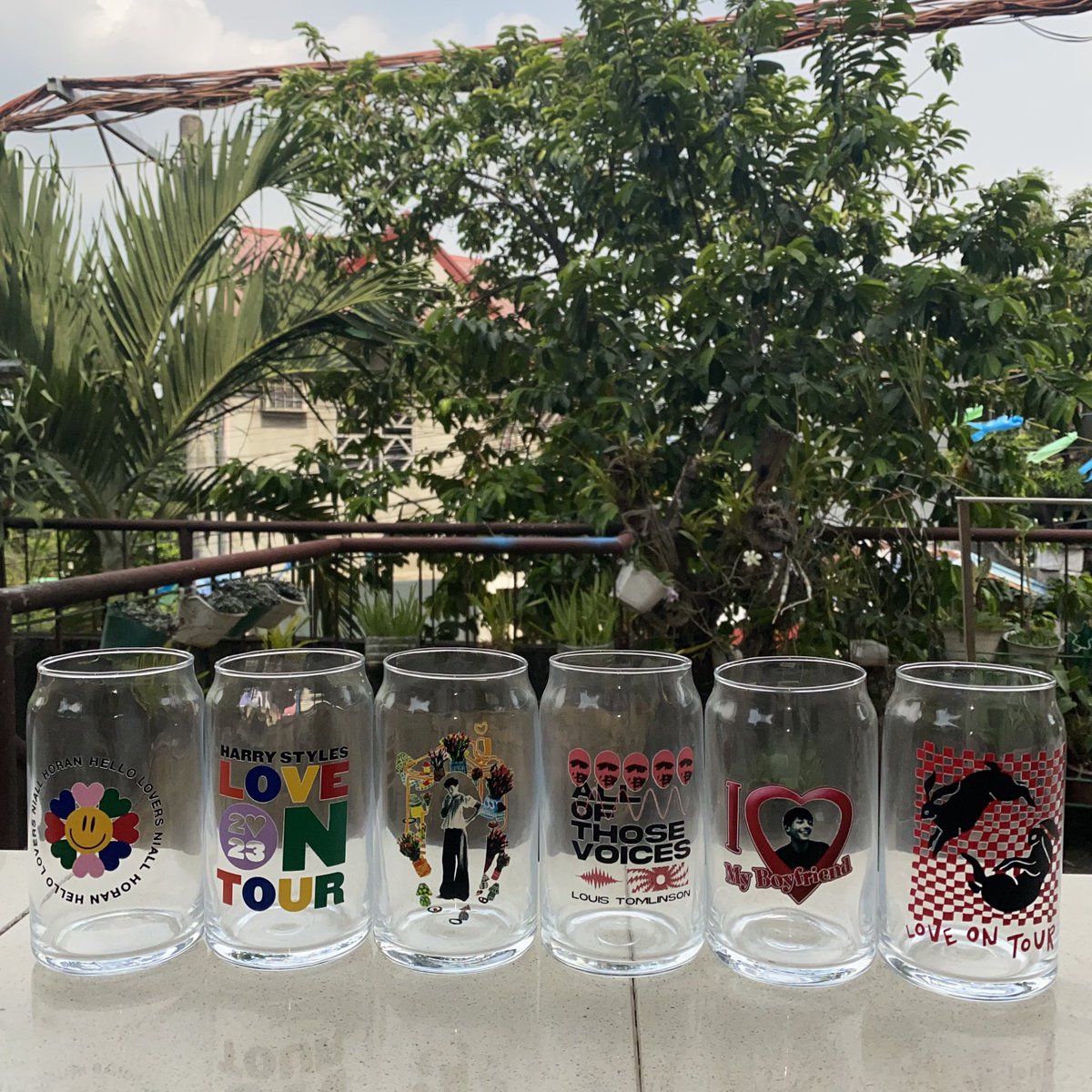 CBandmerchph's tweet photo. It’s a sign na mag check out habang buy 1 take 2 sya 😉 

Add to cart: https://t.co/tOOj3f93eo

•1 random retweeter will receive 399 voucher
•ends tonight https://t.co/vVrgC9l6PW