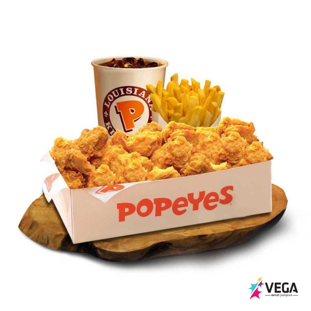 Popeyes'ın her bir parçası ayrı bir lezzetli.