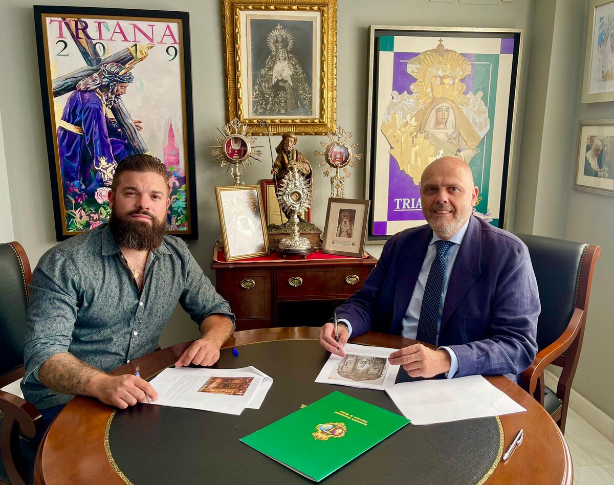 #ACTUALIDAD | Firma del contrato de ejecución del dorado del retablo del Santísimo Cristo de las Tres Caídas

➡️ esperanzadetriana.es/2023/05/15/fir…

#EsperanzaDeTriana