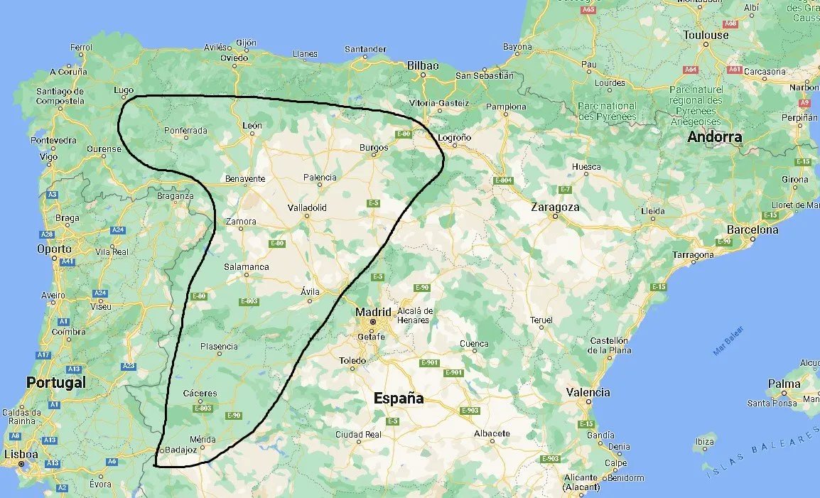 forocoches's tweet photo. Esta zona de ESPAÑA me ha precido siempre MUY POCO ATRACTIVA 
https://t.co/tyVQemxih0 https://t.co/obEQrghqAj