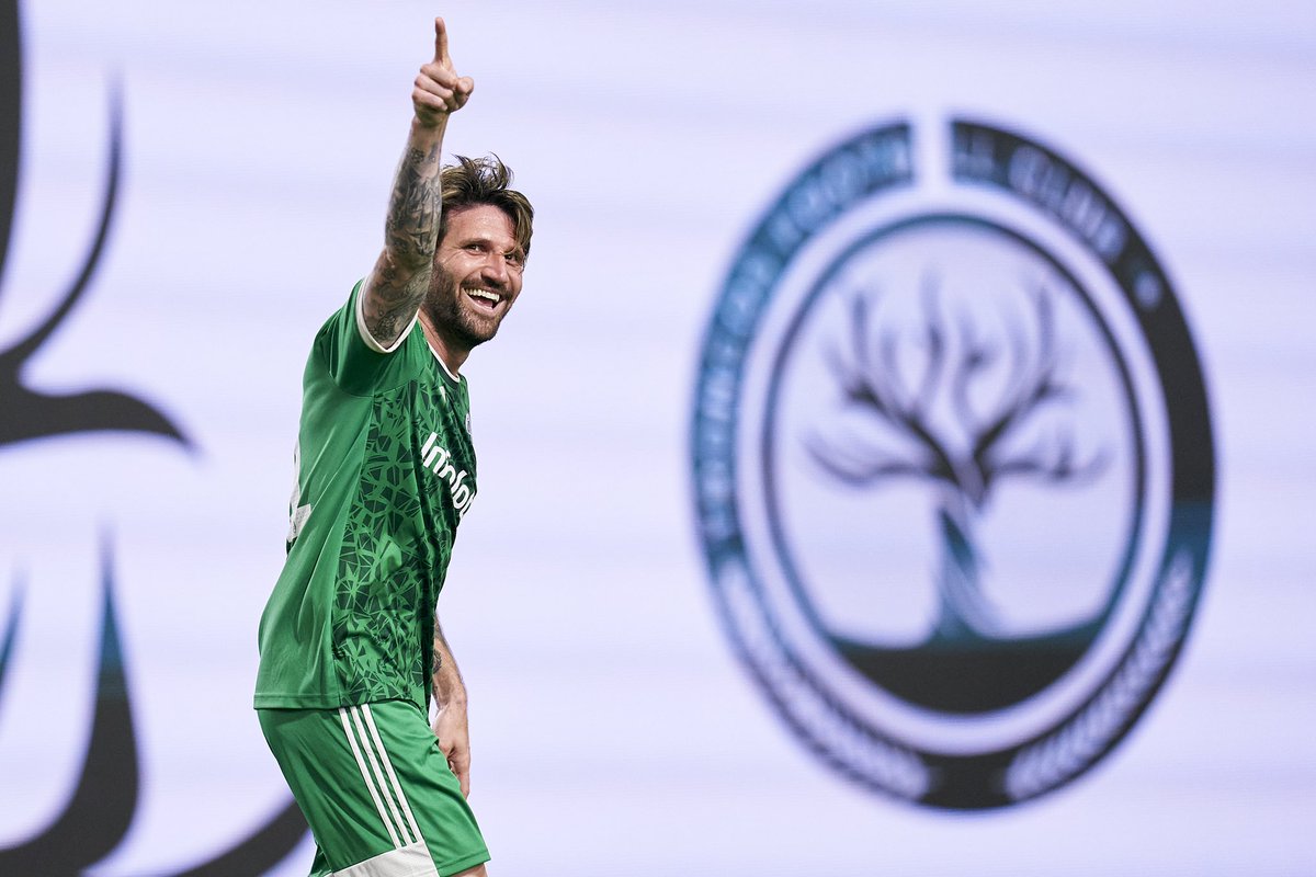 Los Troncos FC tweet media