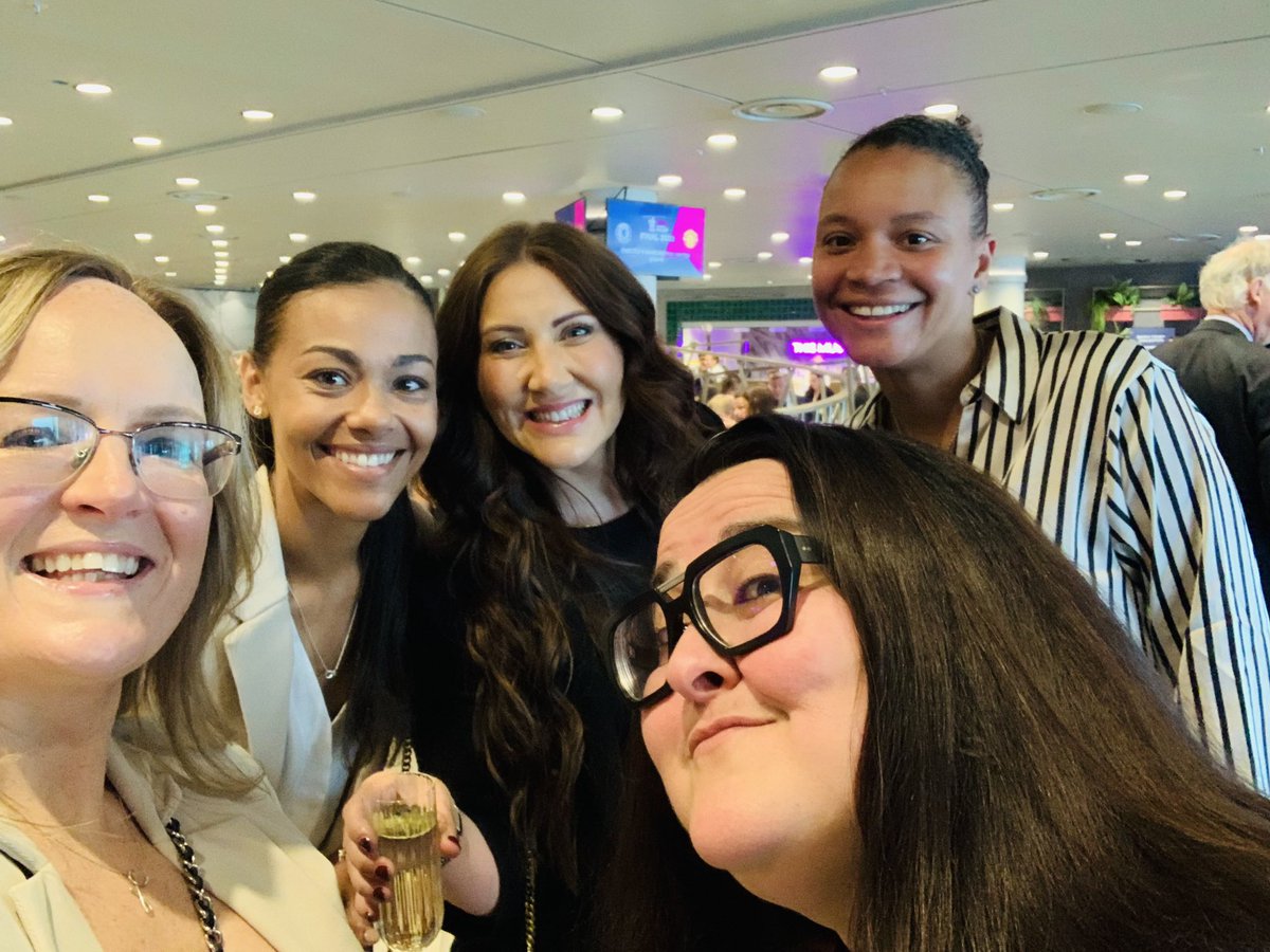 YvonneH147's tweet image. What a brilliant cup final @VitalityWFACup record breaking &amp;amp; vibrant. Congratulations to both teams and huge well done @ChelseaFCW grinding that result. Amazing to catch up with so many members of @WomeninFootball what a buzz their was!