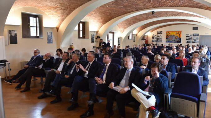 “Forum sul lavoro nella società attiva”
Un’agenda per il lavoro
Intervento del Presidente Fipe
Lino Enrico Stoppani
bit.ly/3MraYNt