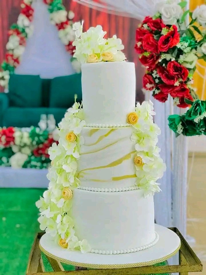 AlutaSquad's tweet photo. EXCEPTIONAL CAKES AND EVENTS DECOR; YOUR SURE PLUGS FOR BIRTHDAY AND WEDDING CEREMONY.
°
°
#เลือกตั้ง66 #amici22 #tuerkeiwahl
#96hrs #Eurovision2023 #MothersDay #Eurovision #SuccessionHBO #guinessworldrecord #4MINUTESxBIBLEBUILD
https://t.co/wDn9CxmdjW https://t.co/OmDKmPBk0b