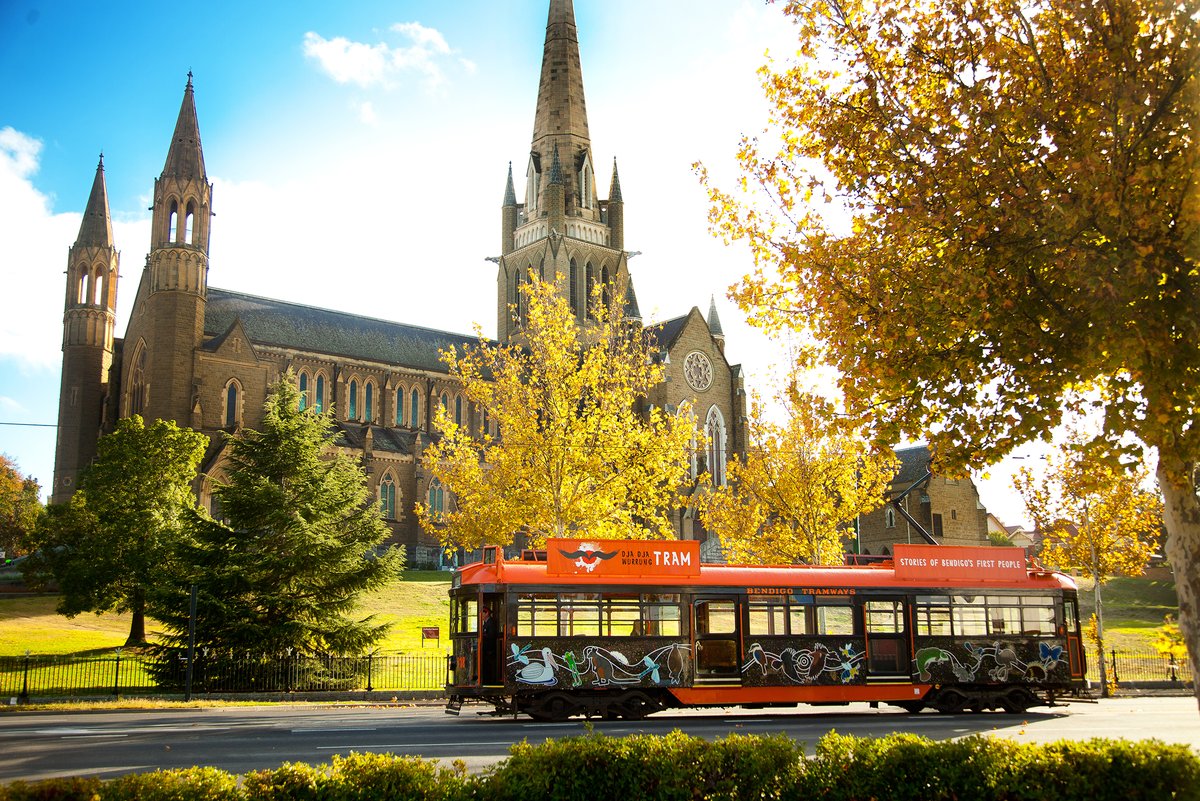 Melbourne's tweet image. The @bendigotramways + autumn leaves makes for a truly perfect shot 🍁🍂

📸 Via IG / Explore Bendigo

📍Bendigo, Dja Dja Wurrung country
