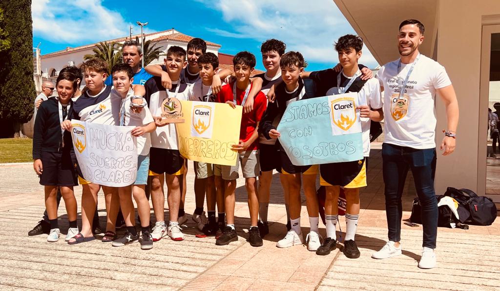 El A.D Colegio Claret - Don Benito "A" queda subcampeón de Extremadura en la categoría de cadete infantil.
La final se disputó el pasado sábado en el Pabellón Ciudad Deportiva de Cáceres, con el resultado de F.S. Cáceres 5 - A.D Claret Don Benito "A" 2